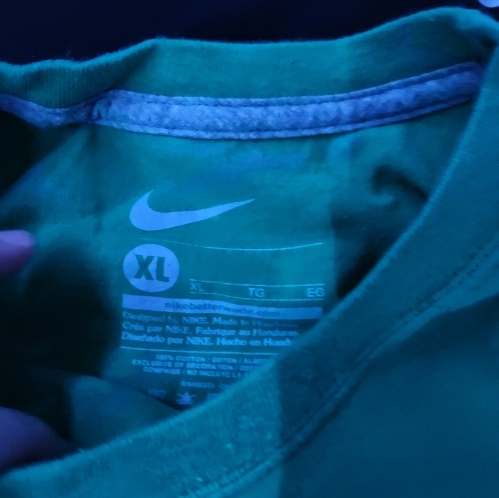 Nike boys tshirts